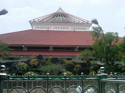 Photos of Sunan Ampel Graveyard