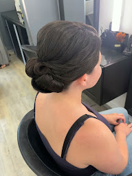 Photo n°12 de Salon de coiffure Esprit Créatif à Ormesson-sur-Marne (Salon de coiffure)