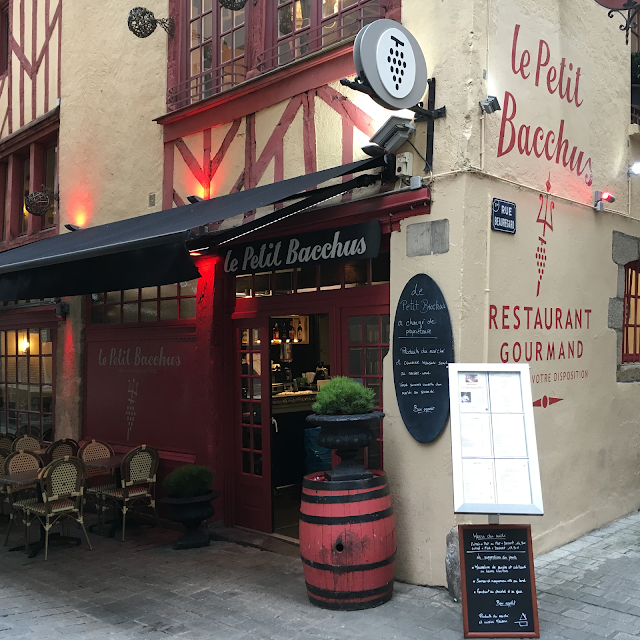 Le Petit Bacchus