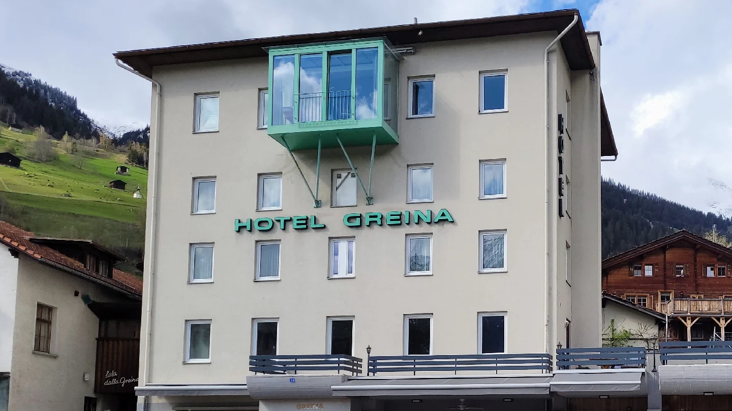 Hotel / Restaurant Greina