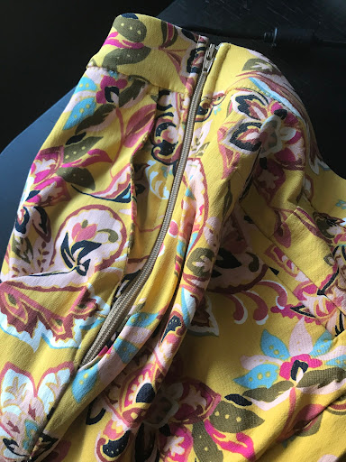 Quick Stitch Tailor Shoppe & Drycleaning - Thumbnail