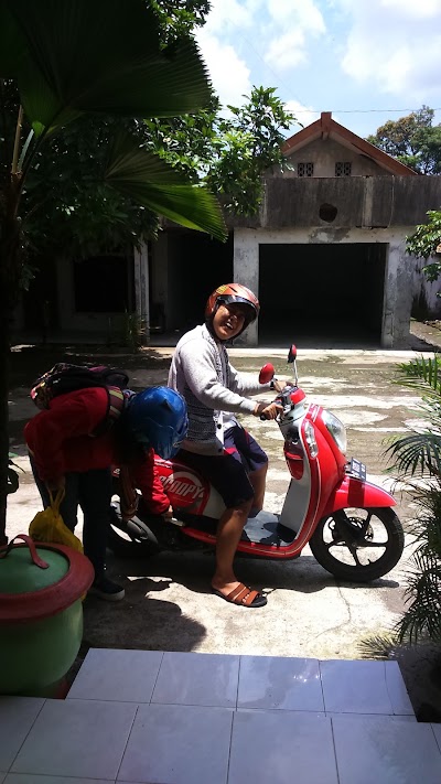 Photos of Wao