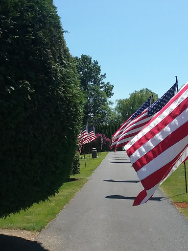 Burlington Cemetery Department