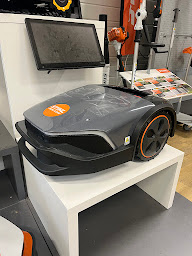 Photo n°9 de Rural Master Ets Inchauspé La Roche Chalais à La Roche-Chalais (Concessionnaire de remorques utilitaires)