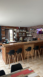 Photo n°4 de Mondial pizza kebab levier à Levier (Restaurant)