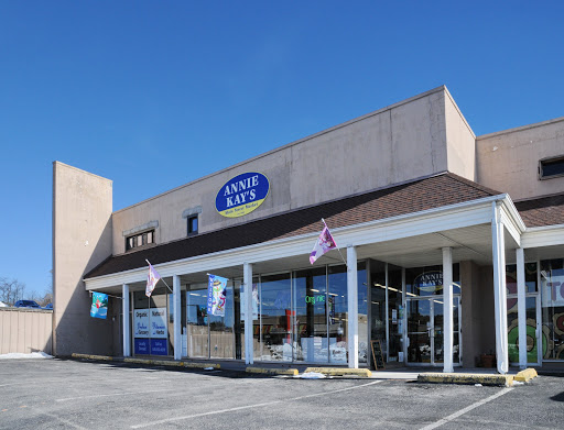 Annie Kay's Main Street Market
