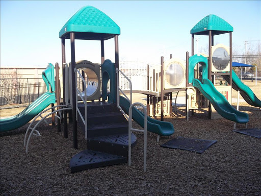 Round Lake Beach KinderCare - Thumbnail