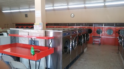 Adobe Acres Laundromat & Dry