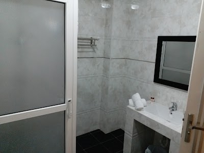 Photos of H&ocirc;tel la Perle
