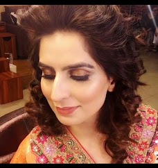 GLAM STREET SALON AND SPA islamabad