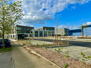 Photo n°4 de Dinahet Bertrand à Pacé (Dentiste)