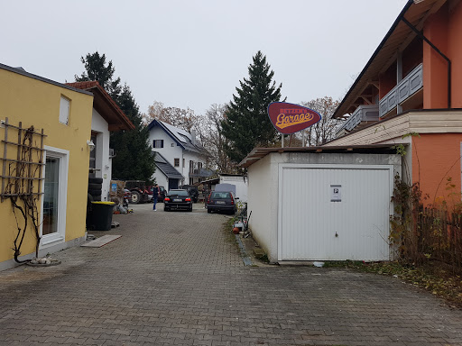 Betzens Garage - Thumbnail