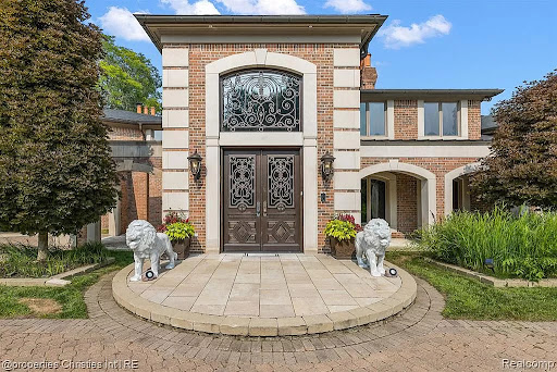 Syed Mohsin - Moving in Michigan Team by EXP Realty - Thumbnail