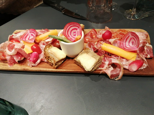 MAISON PEINTE FRUITS ET LÉGUMES RESTAURANT PIZZERIA - Thumbnail