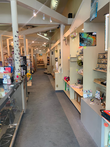 Purple Hippo Boutique Gallery - Canada
