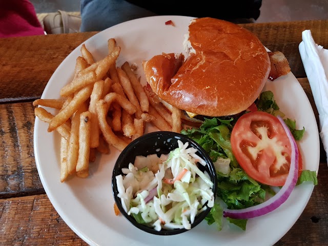 Showdowns Restaurant