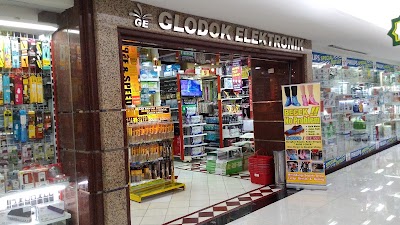 Photos of Glodok Elektronik (BSD)