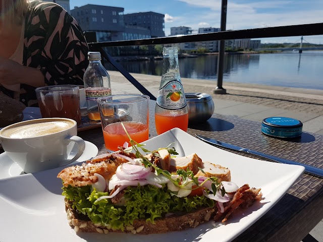 Bryggan Café & Bistro