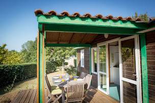 Photo n°17 de Camping 5 étoiles Dordogne - Domaine de Fromengal à Le Buisson-de-Cadouin (Terrain pour camping-cars)