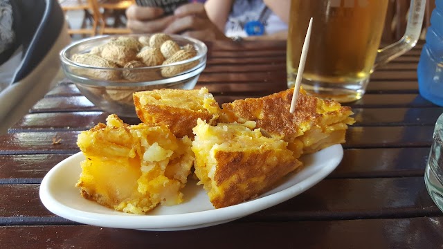 Tapería Os Carballos