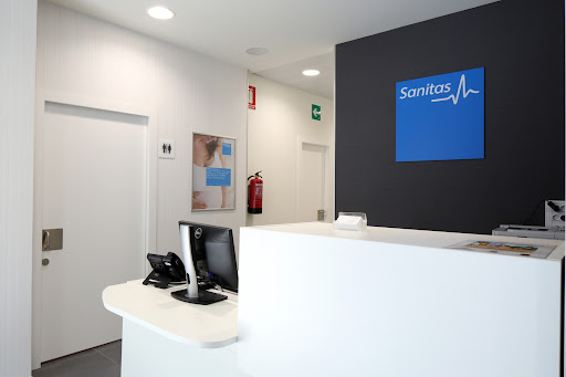 Clínica Dental Milenium L'Hospitalet - Sanitas - Thumbnail
