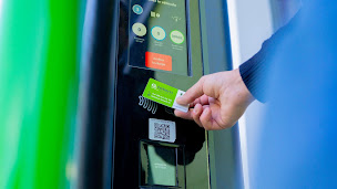 Photo n°2 de Borne de recharge e-Totem à Saint-Priest-en-Jarez (Borne de recharge de véhicules électriques)