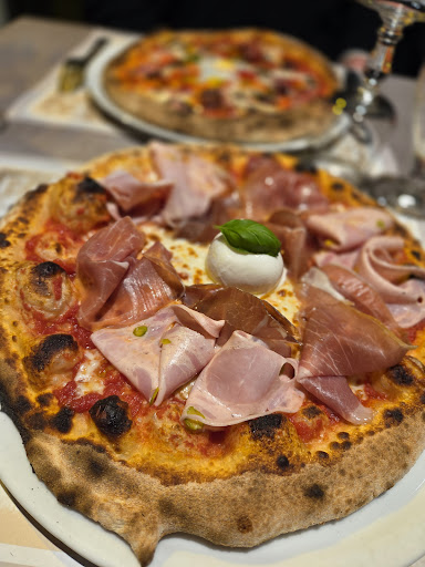 Photo 2 - La Grappe A Pizza