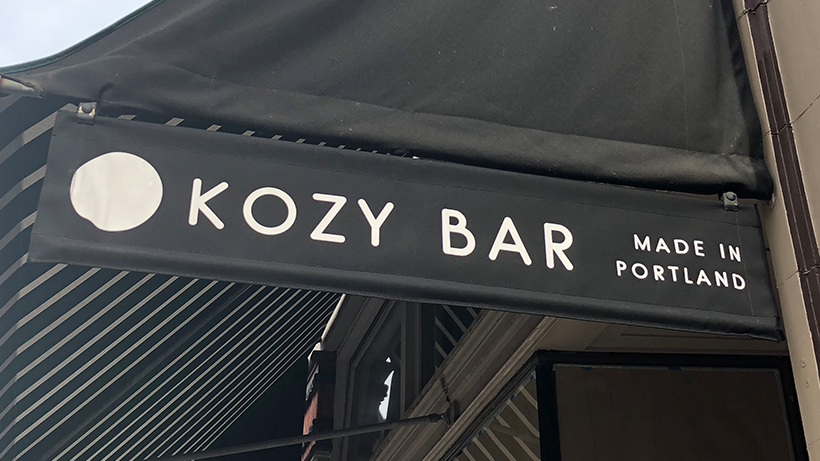 Kozy Bar by null