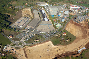 Photo n°13 de Figeac Aero à Figeac (Atelier d'usinage)