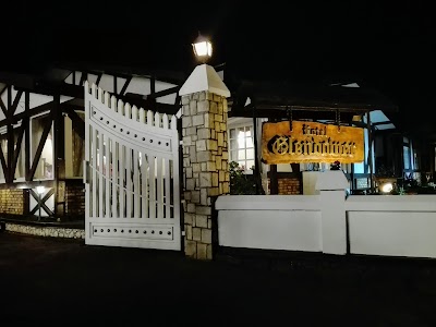 Photos of Glendower Hotel