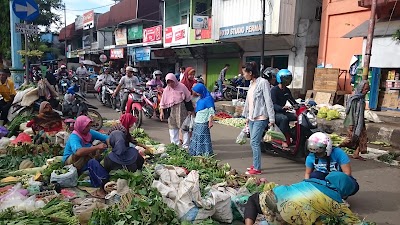 Photos of Pertokoan Ruko Sudi Singgah