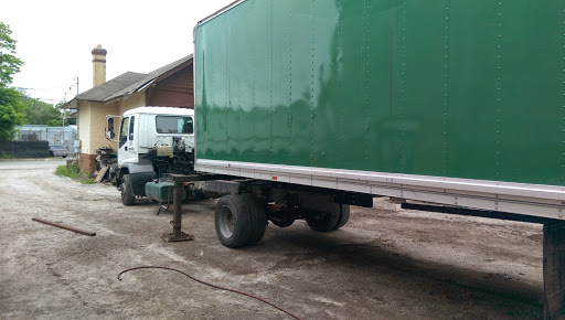 J&R Auto and Truck Inc. - Thumbnail