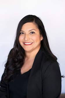 Dianna De La Torre Realtor 12138 Industrial Blvd, Victorville, CA 92392, United States