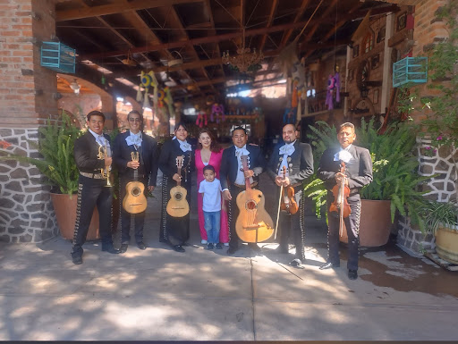 Mariachis en Pachuca