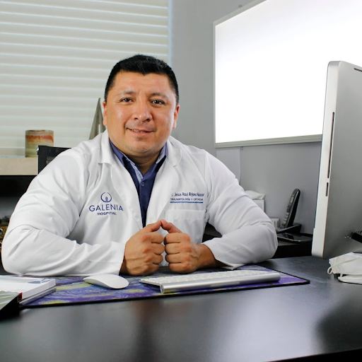 Traumatólogo y Ortopedista en Cancún | Dr. Jesús Raúl Arjona Alcocer