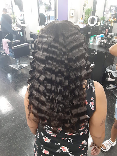 Next Level Salon - Visual