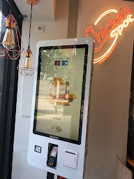 Photo n°9 de Chicken Spot Amiens Centre à Amiens (Restauration rapide)