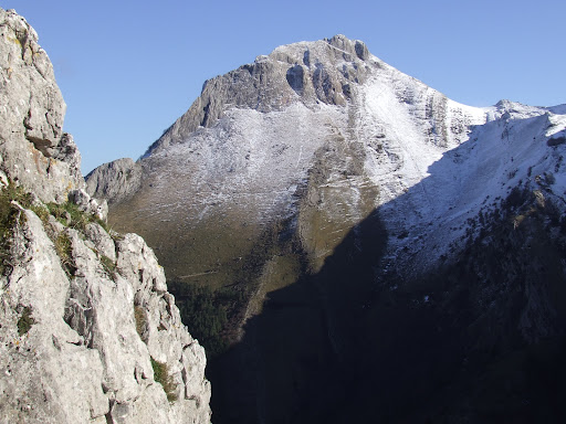 Ausa Gaztelu (901m) - Thumbnail