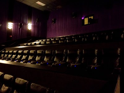 Cinemark Tinseltown USA