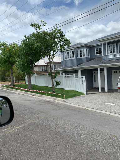 Vanda & Sons Constructions