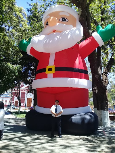 Photos of Plaza Constitucion