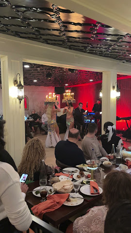 The District Tavern by null