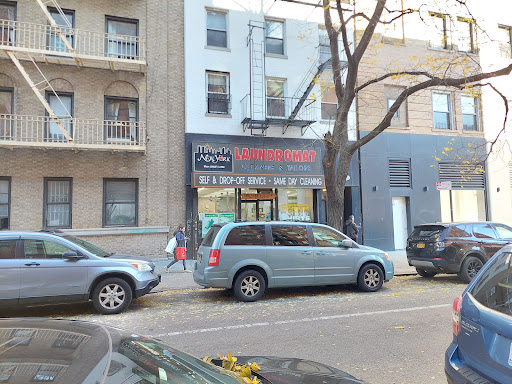 New York Laundromat - Thumbnail