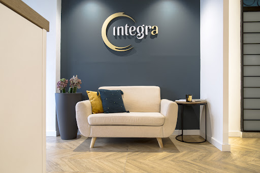 Integra by Ana Mayor