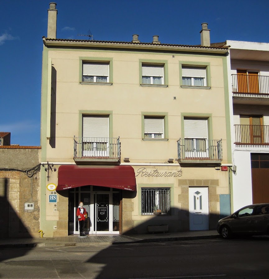 Hostal Restaurante El Surtidor