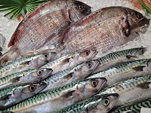 Photo n°7 de L'étal du Poissonnier à Roquefort-les-Pins (Poissonnerie)