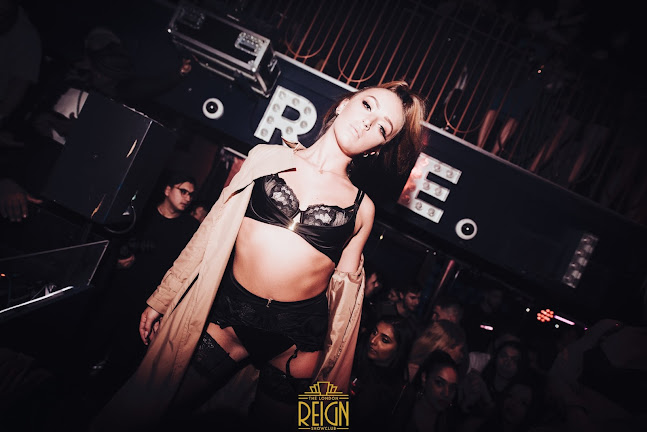 privilege-entertainment.com