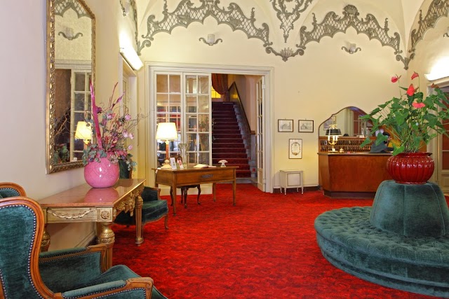 Grand Universe Lucca, Autograph Collection