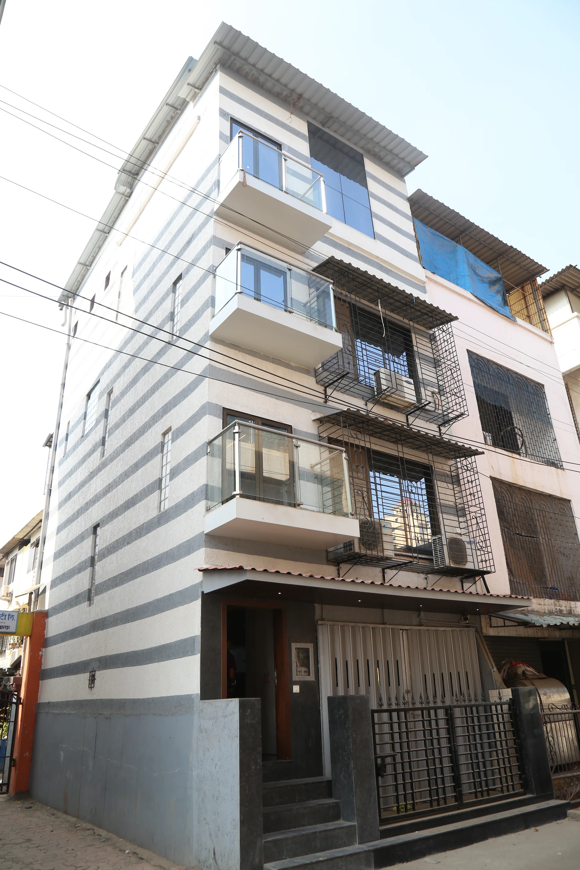 CozyStays - PG Accommodation in Ghansoli, Koparkhairane, Airoli, Vashi & Navi Mumbai