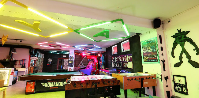 New Chicago - Bar